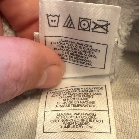 Disney Eeyore Ivory Fleece Pullover Embroidered Turtleneck Size XL - Picture 6 of 12